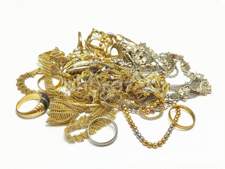 �M����